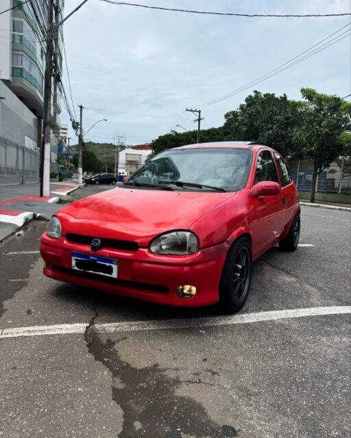 Corsa Gsi 1995

Motor: 1.6 16v
Potência: 127whp e 15.9 kgfm
Carro documentação em dia
 *atualmente só anda em track day
Ft 450 + nano
Discos freios e aeroquip Kuhn (pouco uso)
Pastilhas tecpads (pouco uso)
Bancos MetalHorse
Cintos MetalHorse
Manopla e volante (saque rápido) lotse 
Suspensão rosca (nova)
Rodas 15” Mod. Rays (5kg cada)
Pneu 195/50 semi slick (pouco rodado)
Coletor Powerbox
Coletor 4×1
Escape Full inox
Halfcage
Motivo da venda: Pouco uso

Carro só precisa de pintura, de resto nada pra fazer, pegar e andar
Manutenção em dia, sem economias, usado somente Motul 8100
Arrefecimento, mangueiras, buchas, coxins, tudo novo. O que precisou fazer para o carro andar liso, sem problemas em trackday, foi feito!

 
Mais fotos mando no Wapp (contato no site)

CDP é um perfil responsável por promover o encontro entre anunciantes e interessados. Não nos responsabilizamos pelas negociações e a validade das informações.

Visite nosso site e confira mais em www.classificadosdepista.com

______________

🌎 Localização: Vitória-ES
👤 Contato: @fabiansarlo
💰 Valor: R$ 32.000,00
_____________
.
.
.
.
Apoiadores:
.
@rsperformance.com.br
@sanmarinorace